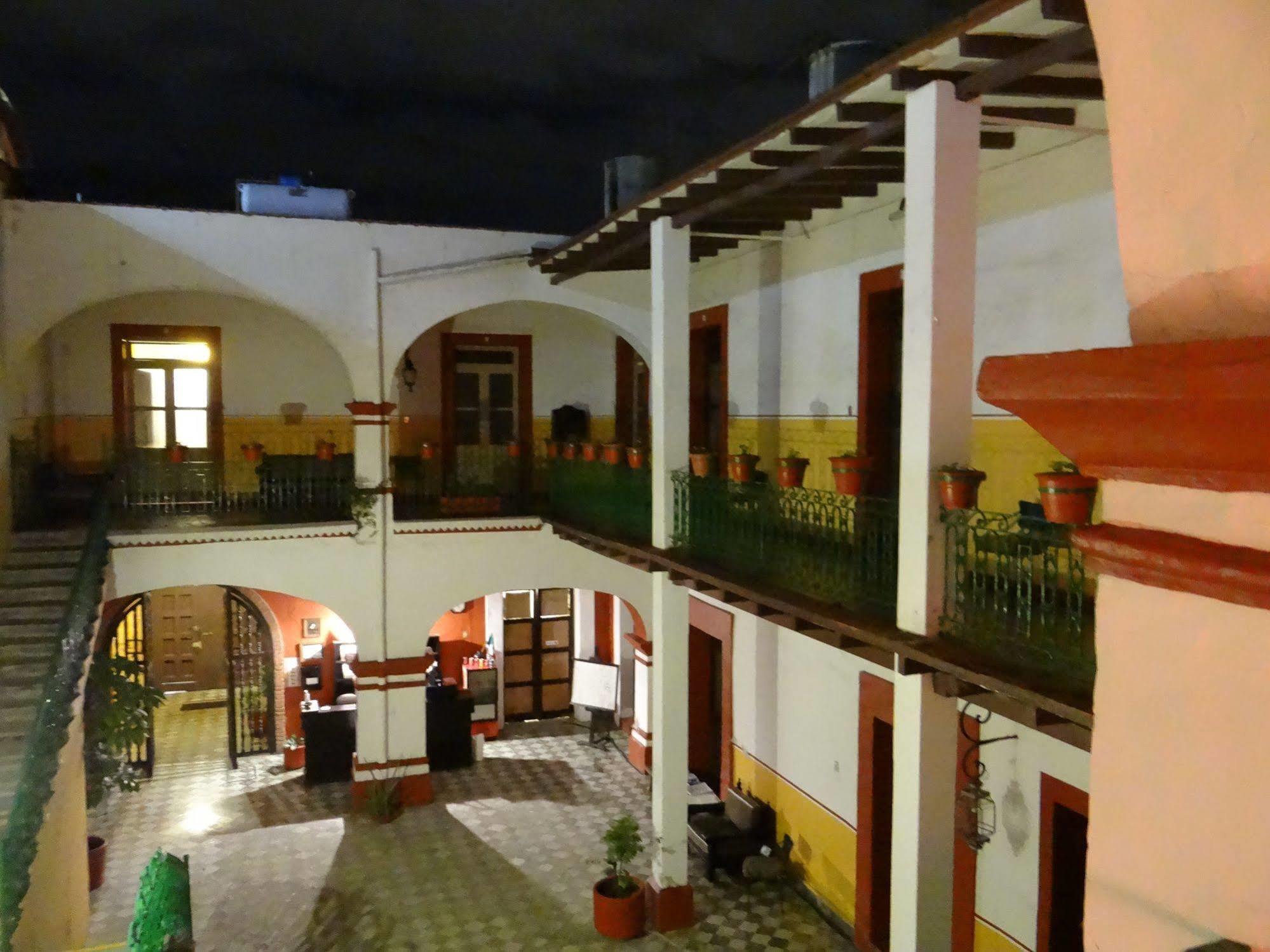 Hotel Principal Oaxaca Екстер'єр фото